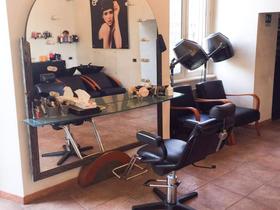 Lookmaker Barberini - Parrucchieri Estetica