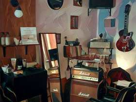The Gentlemen's Barber Shop
