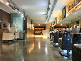 Hair Garage