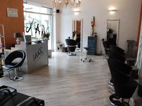Max Hairdresser