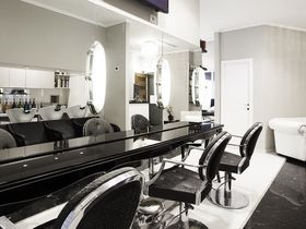 San Babila 4c Hair Stylist