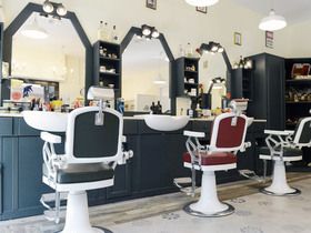Machete Barber & Beer Shop Ostia