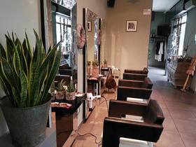 Riki's Hairdressing