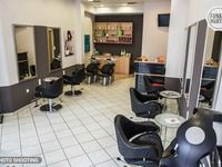 V.S. Hair House