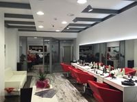 12 Hair & Nail room