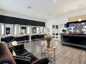 Cotril Salons