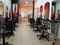 Academia de Peluquería y Estética Amadis