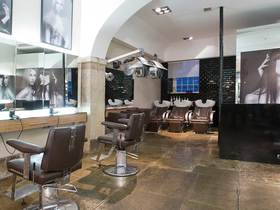 Facto Hair Saldanha
