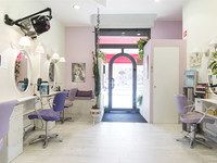 Donna In Parrucchiere Milano