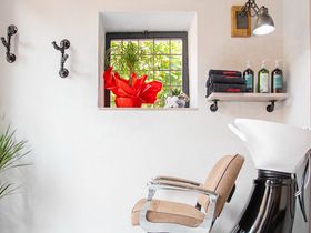 Goldfish Barbershop