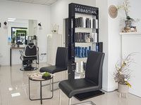 Chloes Beauty Salon