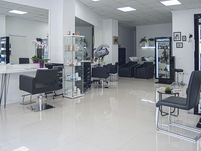 Chloes Beauty Salon