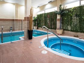 Dan & Chris Beauty Spa