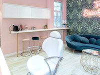 The Beauty Bar