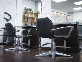 Peluquería Y Estética Y-2