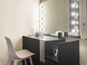 La Clé Salon De Beauté