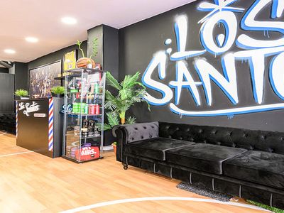 Los Santos Barbershop