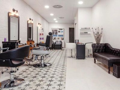 Peluquería Villarroel 100