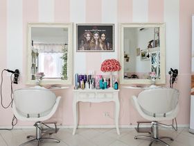 Anna Hair Fashion