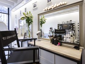 La Loge Make Up