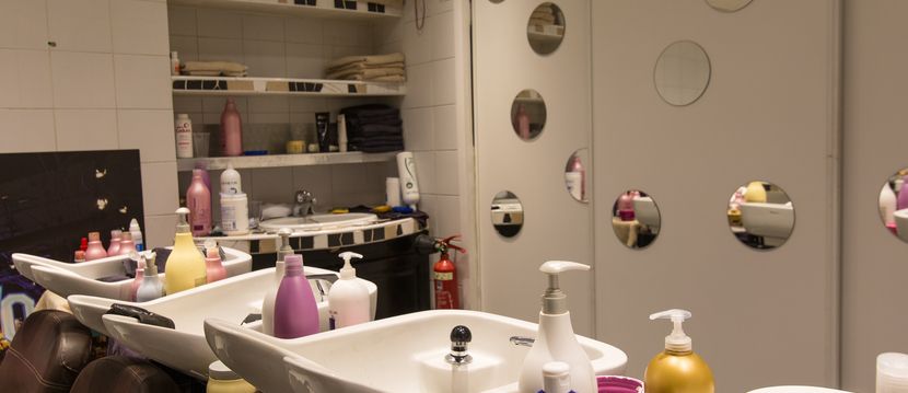 Salon De Coiffure Yves Sariano 33 Rue De Palestro Paris Tarifs Horaires Et Commentaires Uala